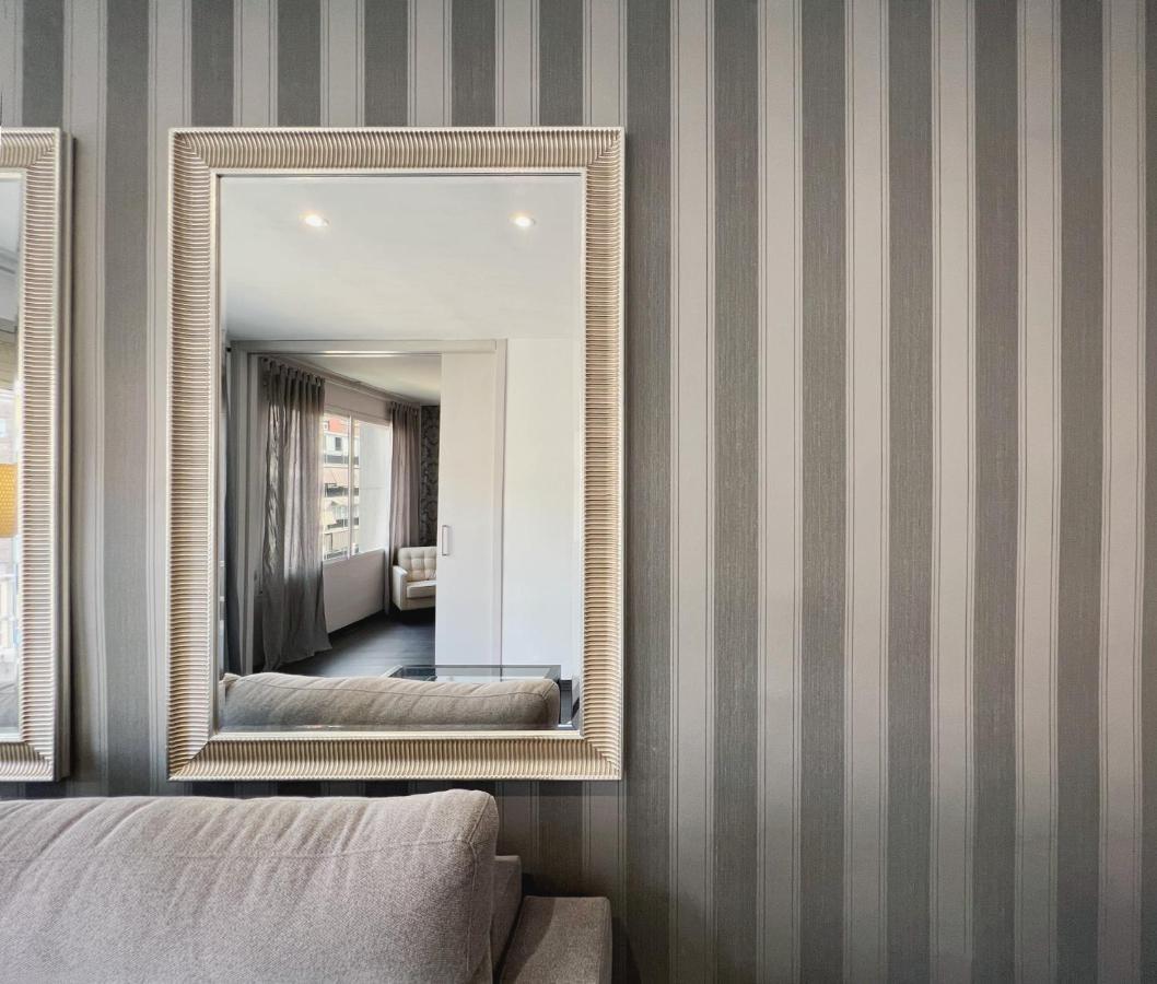 Stay U-Nique Apartments Beltran I Rozpide Barcelona Kültér fotó