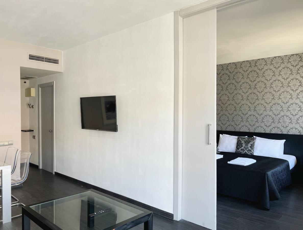 Stay U-Nique Apartments Beltran I Rozpide Barcelona Kültér fotó